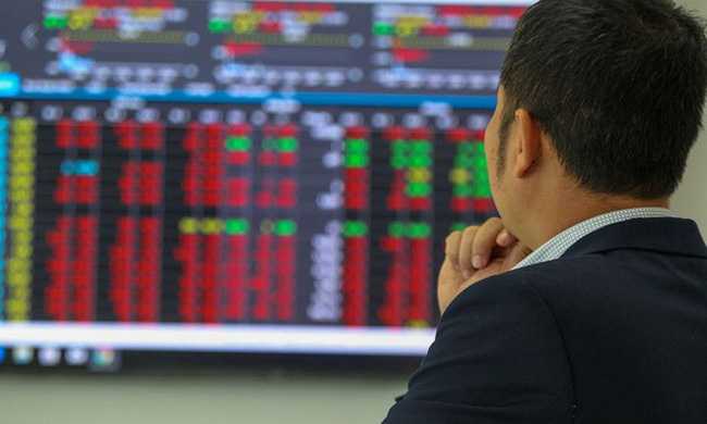 Đầu tuần, Vn-Index giảm gần 12 điểm