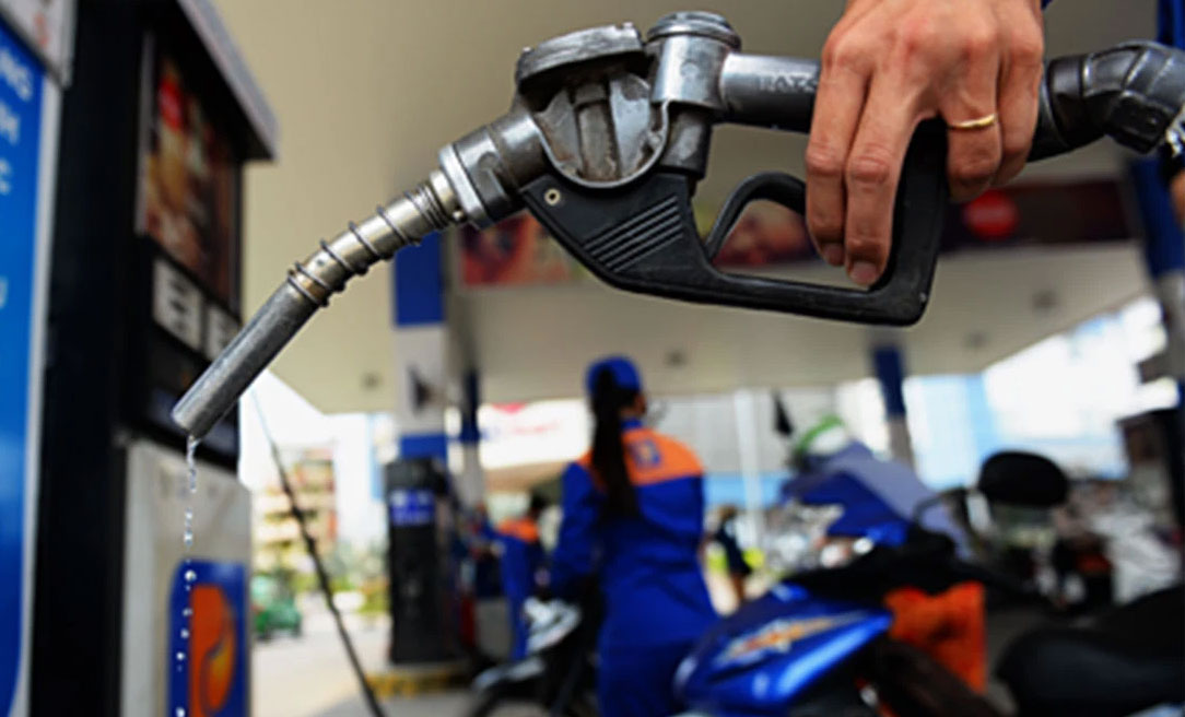 Xử lý ngay lập tức các cây xăng đóng cửa, 'găm hàng'