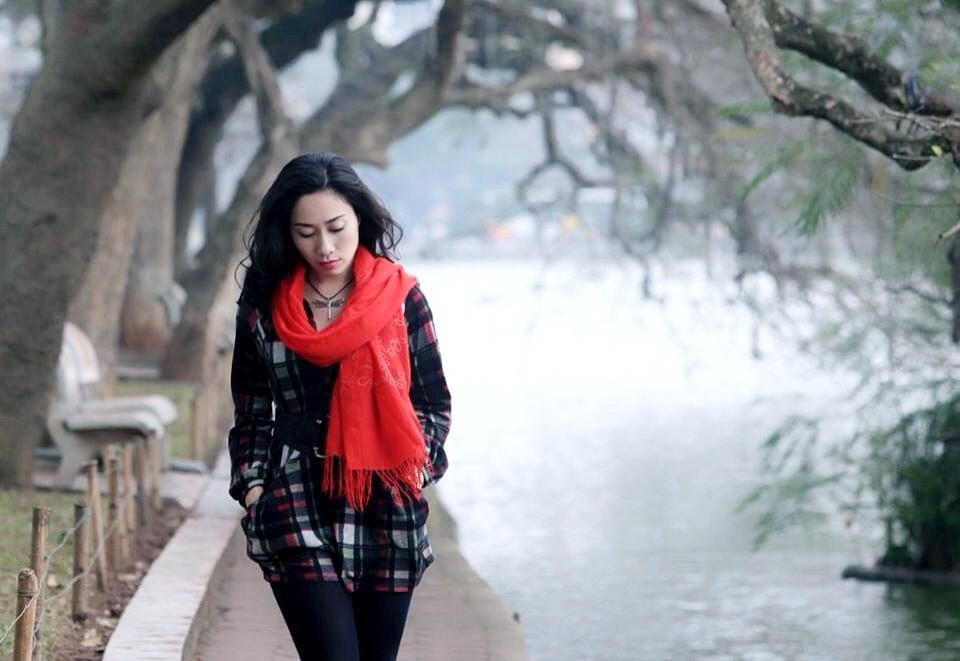 Thơ Nguyễn Văn Long: Hà Nội Có Em Mối Tình Đầu