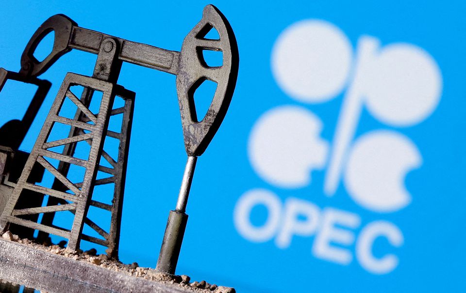 Dầu tăng giá ngay trước thềm cuộc họp của OPEC+