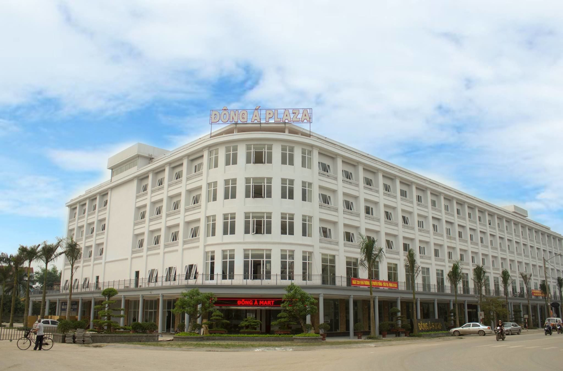 Du lịch Khách sạn Đông Á huy động 300 tỷ đồng trái phiếu