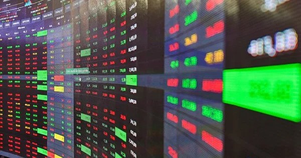 Nhận định thị trường chứng khoán ngày 26/10: Vẫn cần cẩn trọng và không nên mua đuổi