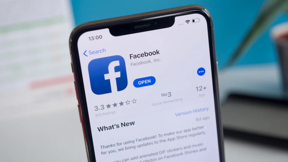 Giá trị tài sản của ông chủ Facebook giảm 70 tỷ USD trong năm nay