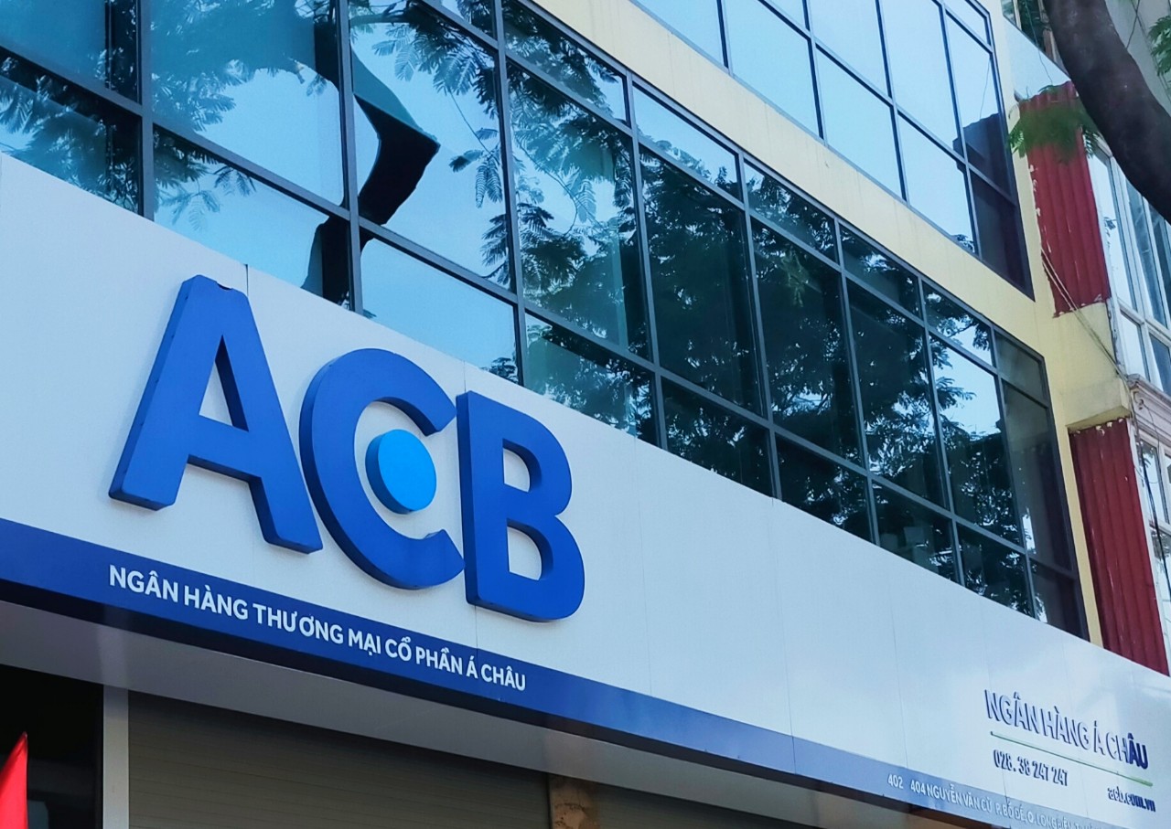 Cổ phiếu được khuyến nghị ngày 22/11: ACB, DXG, FRT