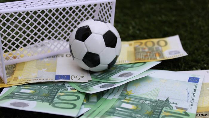 Thêm một tụ điểm cá độ bóng đá World Cup 2022 bị triệt xóa
