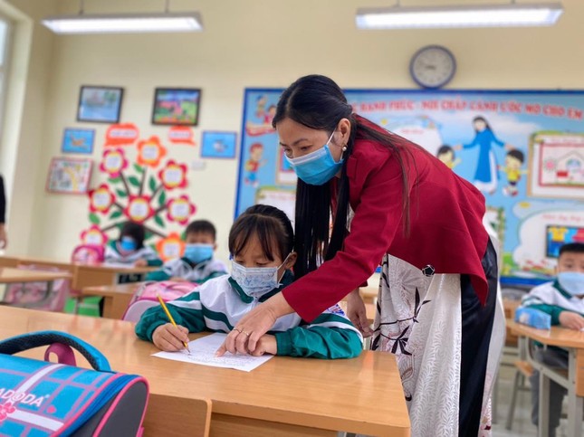 Hơn 500 viên chức ngành giáo dục Hà Nội xin thôi việc trong năm 2022