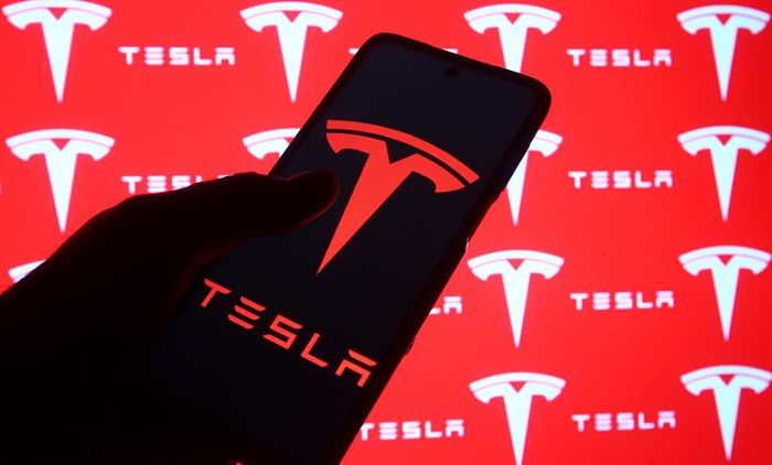 85 tỷ USD vốn hóa thị trường của Tesla 'bay màu'