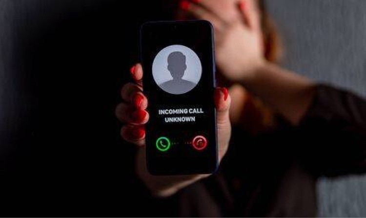 Thêm nạn nhân mất hơn 1 tỷ đồng vì 'sập bẫy' cuộc gọi giả mạo công an