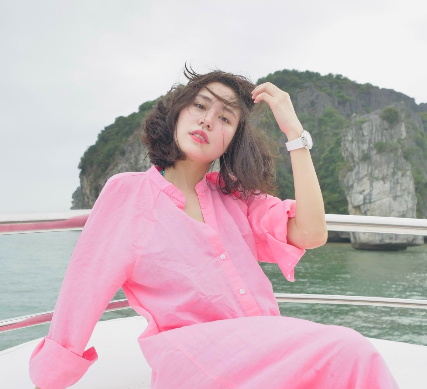 Thơ Nguyễn Văn Long: Dỗi Hờn Này Em Hãy Bước Qua