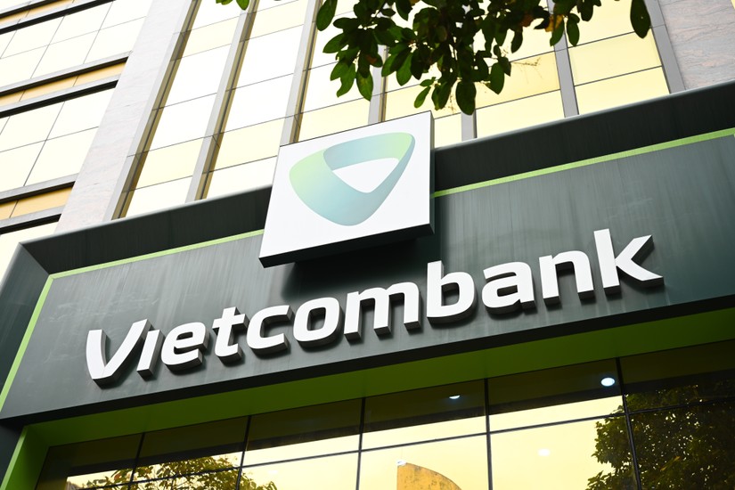Cổ phiếu được khuyến nghị ngày 7/2: VCB, BMP, VEA