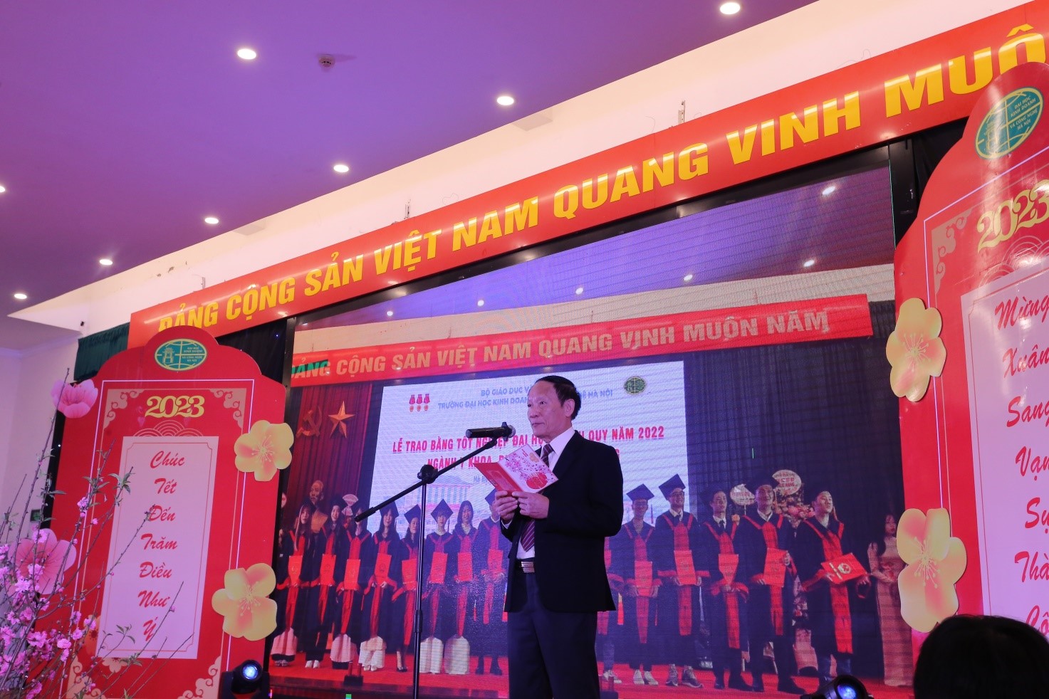 Chào xuân Quý Mão 2023