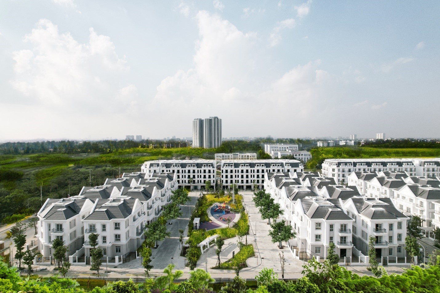 Bất động sản thương mại đã hình thành được nhà đầu tư ưu ái