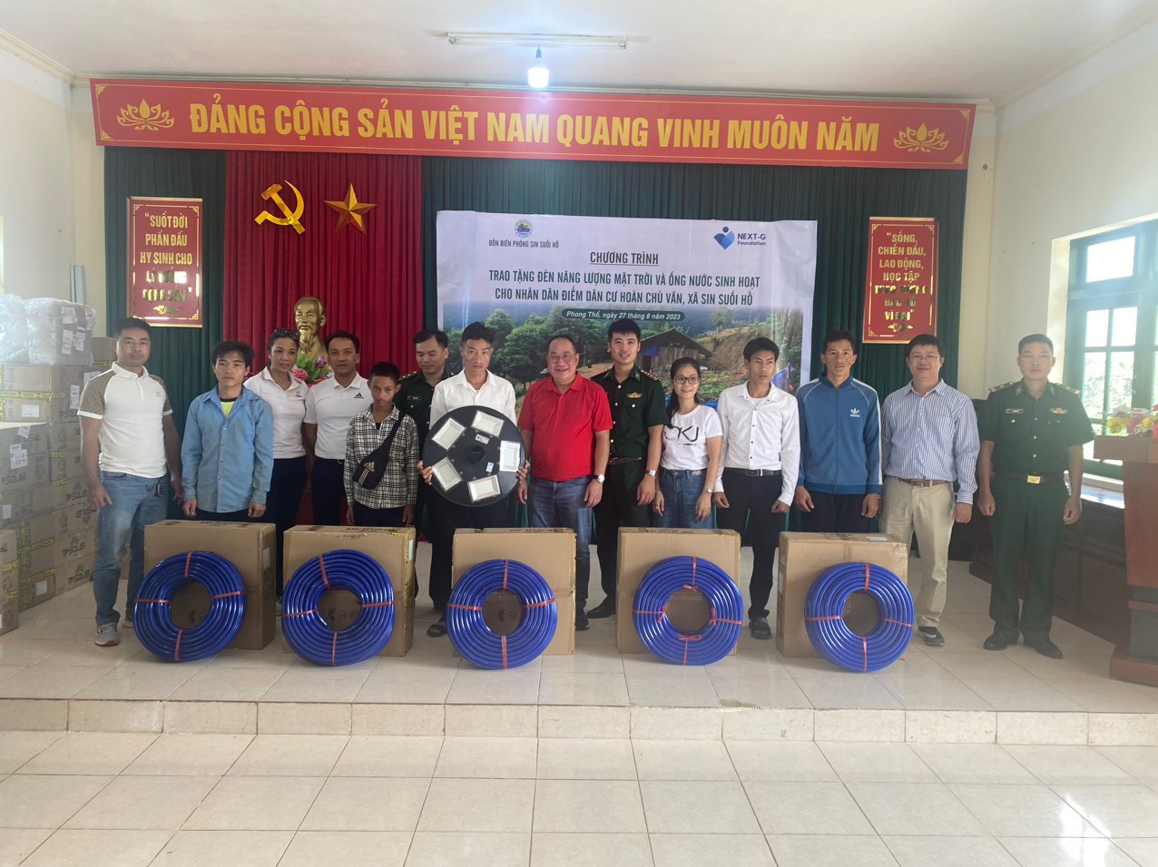 Quỹ Next-G trao quà tại Sin Suối Hồ, Phong Thổ, Lai Châu