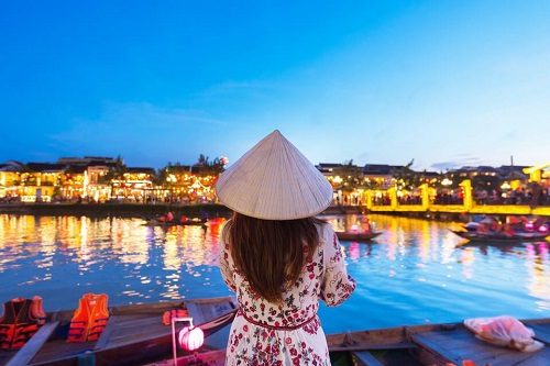 Việt Nam đón cơ hội phục hồi ngành du lịch trong năm 2021