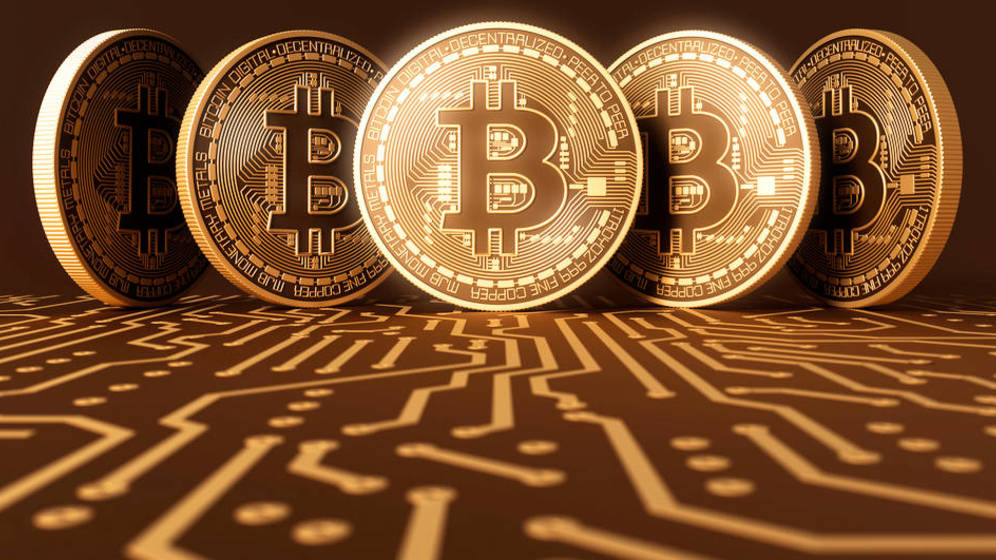 Bitcoin đang tạo ra hàng trăm ngàn triệu phú USD