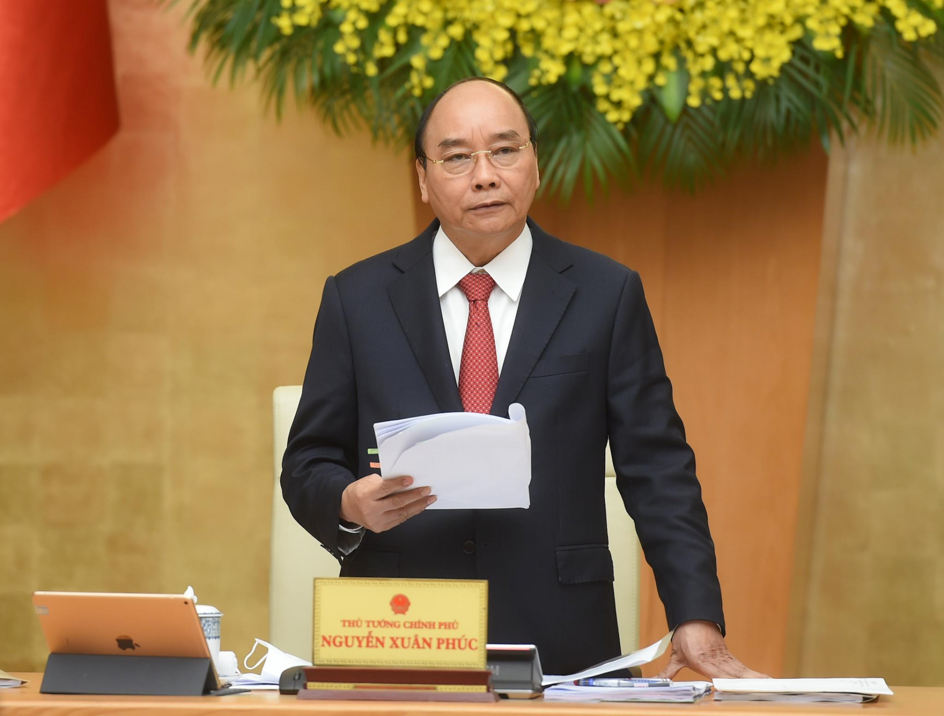 Thủ tướng yêu cầu tiêm vắc xin Covid-19 ngay trong tuần này