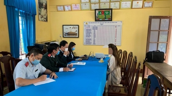 Một người phụ nữ bị phạt tiền vì đăng tin ‘một vợ được lấy nhiều chồng’