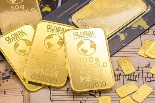 Vì sao giá vàng trong nước chênh lệch lớn với thế giới?