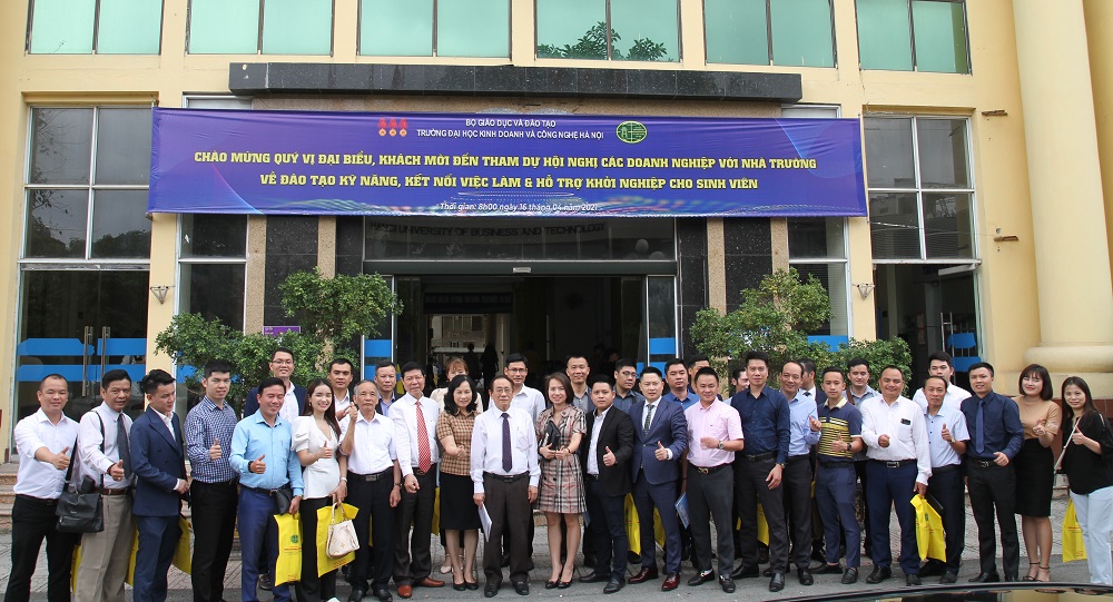 Trường đại học Kinh doanh và Công nghệ Hà Nội tổ chức hội nghị hỗ trợ khởi nghiệp