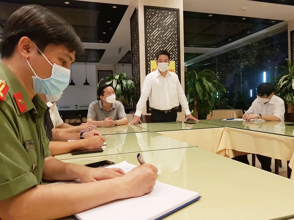 Quận Nam Từ Liêm chỉ đạo khách sạn Top Hotel Hữu Nghị giải trình ‘chi phí cho cơ quan chức năng y tế, công an chống dịch’