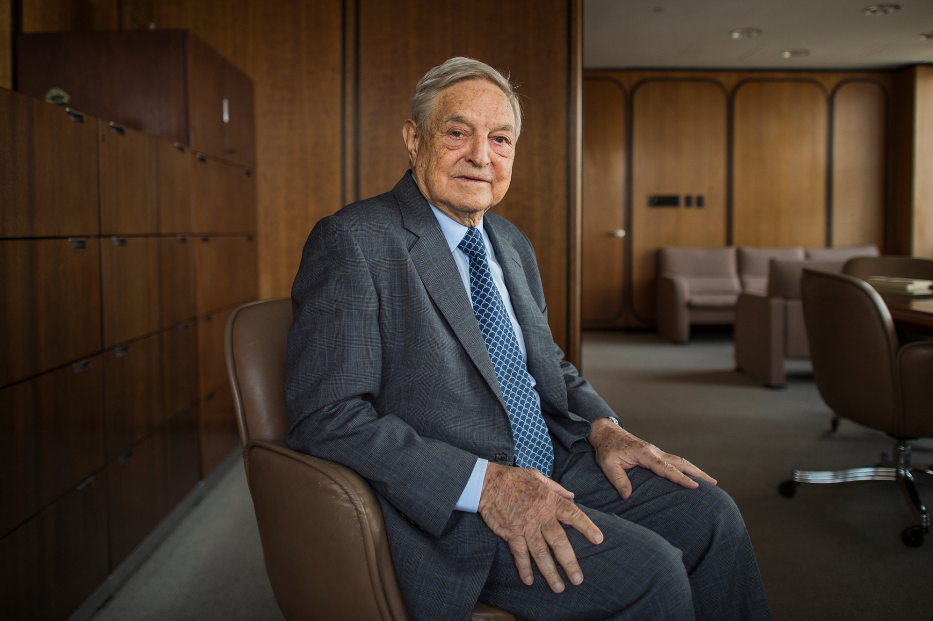 George Soros mua hơn 350 triệu USD cổ phiếu liên quan đến 'vụ sụp đổ' Archegos
