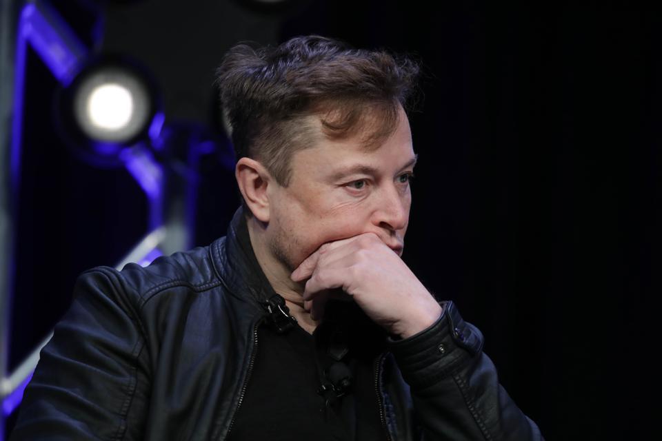Thường xuyên 'vạ miệng', Elon Musk 'tuột' ngôi vị giàu thứ hai thế giới