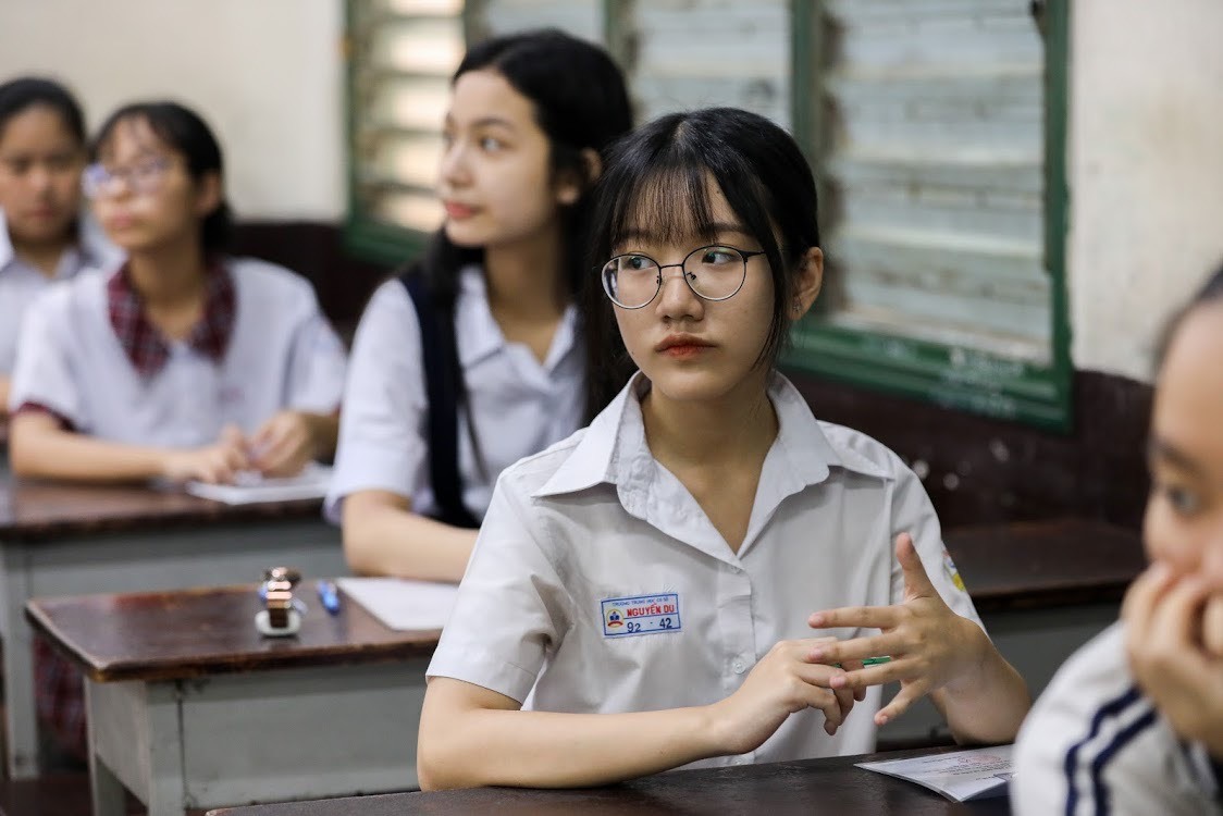 Đáp án đề thi vào lớp 10 môn Toán tỉnh Quảng Bình năm học 2021 - 2022