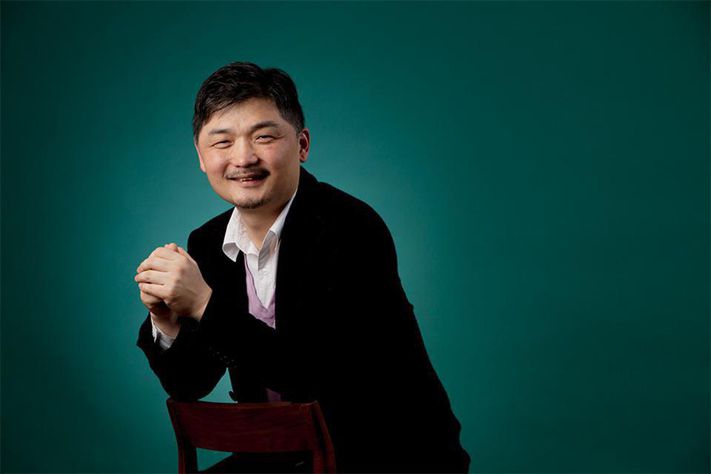 Từng phải nhịn đói để tiết kiệm tiền, Founder Kakao Talk vừa trở thành người giàu nhất Hàn Quốc