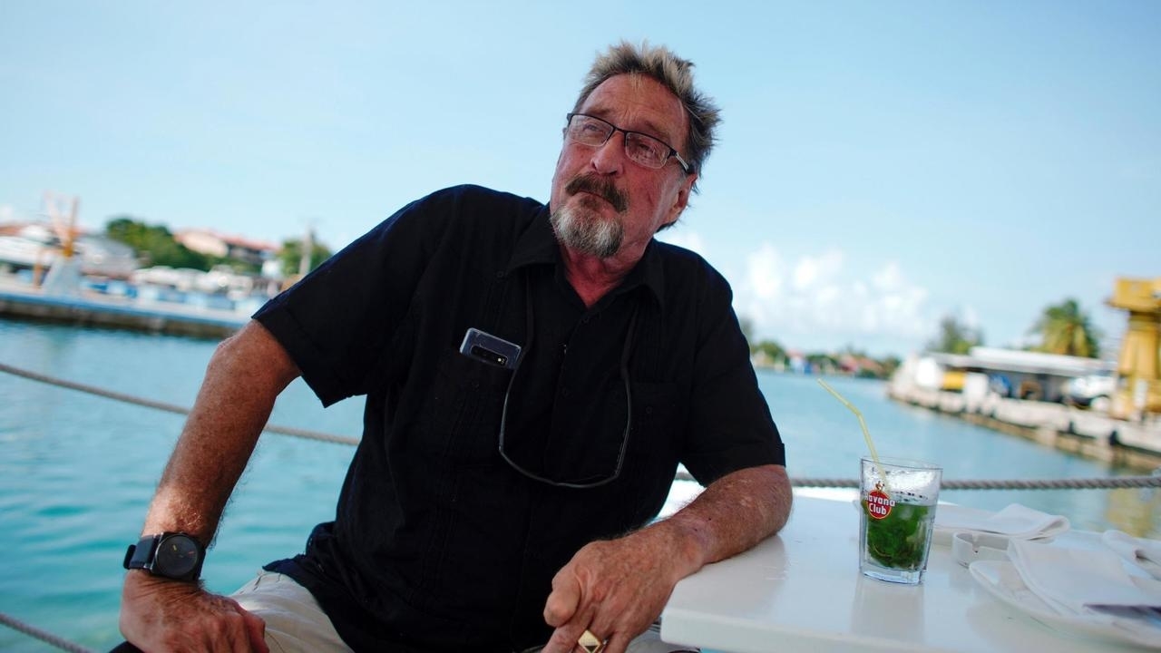 ‘Ông trùm diệt virus’ John McAfee chết trong tù trước khi bị dẫn độ về Mỹ