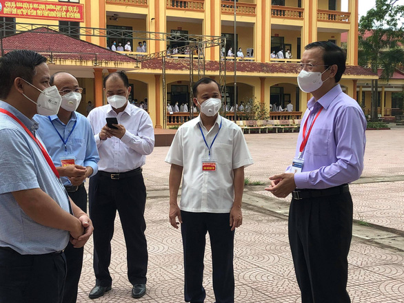 Thí sinh nghi nhiễm SARS-CoV-2, Giám đốc Trung tâm y tế huyện Tân Yên bị đình chỉ công tác