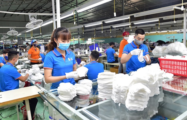 Bắc Giang: Hơn 260 doanh nghiệp trong khu công nghiệp hoạt động trở lại