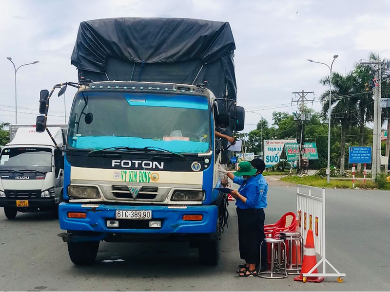 Hướng dẫn mới của TP. HCM về vận chuyển hàng hóa trong thời gian áp dụng Chỉ thị 16
