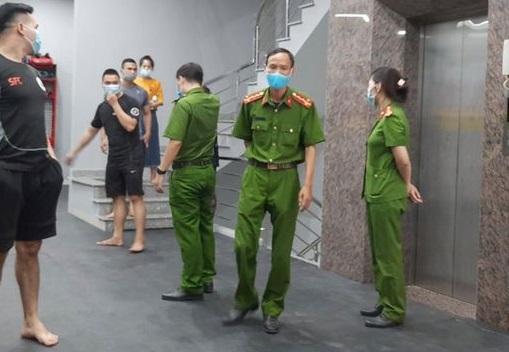 Hà Nội: Phòng Gym lén lút hoạt động bị xử phạt 15 triệu đồng