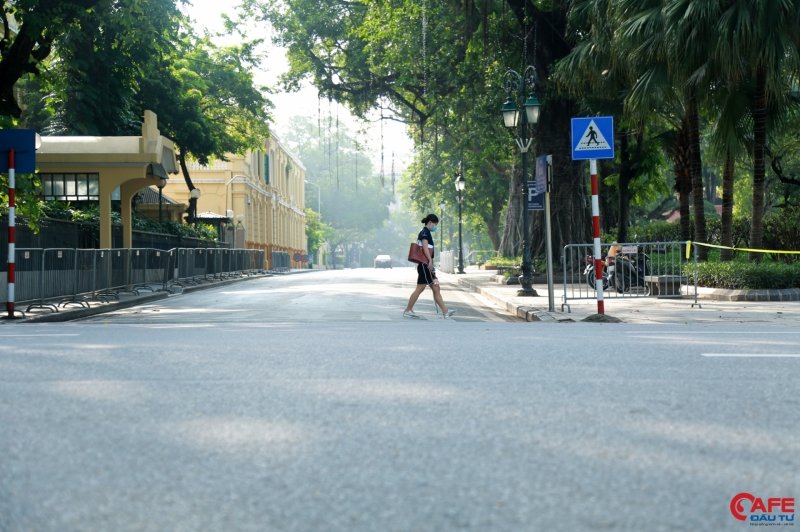 Hà Nội tiếp tục thực hiện giãn cách xã hội thêm 15 ngày, tới ngày 22/8