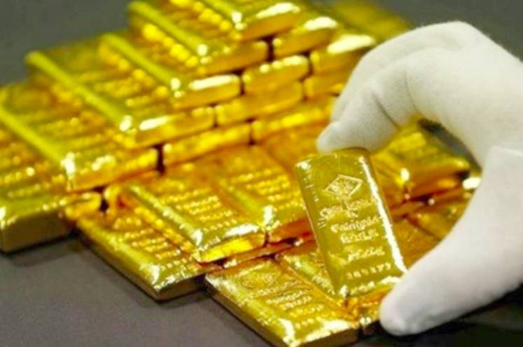 Giá vàng thế giới bất ngờ giảm mạnh do đồng đô la Mỹ tăng