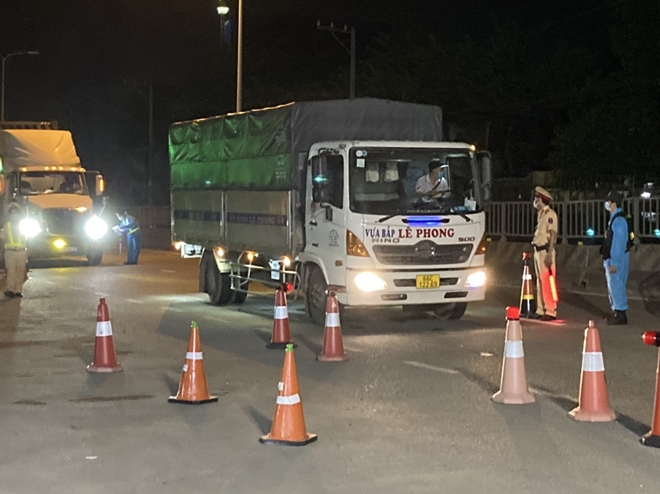 Bộ trưởng Nguyễn Văn Thể nhận trách nhiệm về ùn tắc giao thông