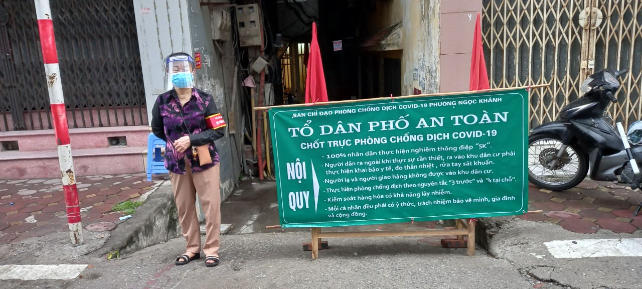 Chiều 11/8: Hà Nội thêm 12 ca mắc mới COVID-19