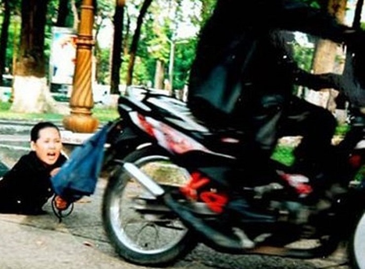 Hà Nội: Tóm gọn ổ nhóm cướp xe máy tại công viên