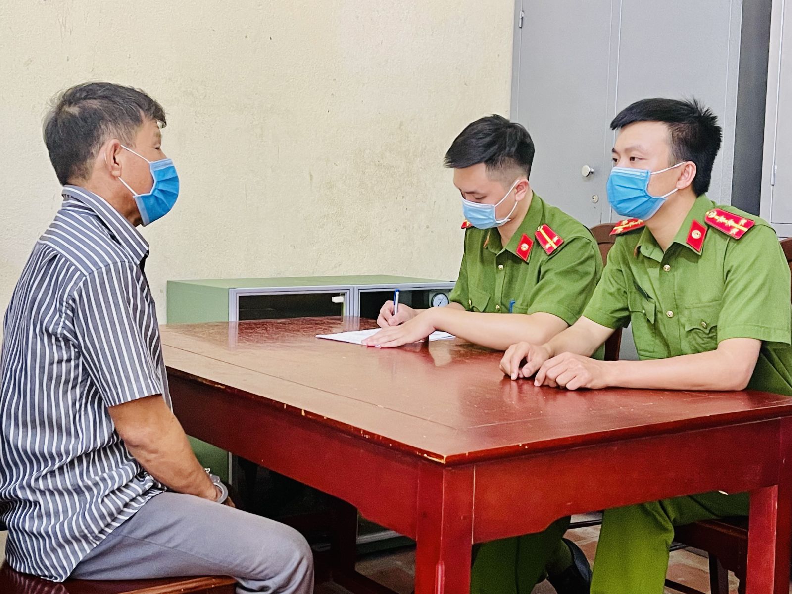 Mâu thuẫn trong việc sửa nhà, chồng nhẫn tâm giết vợ dã man