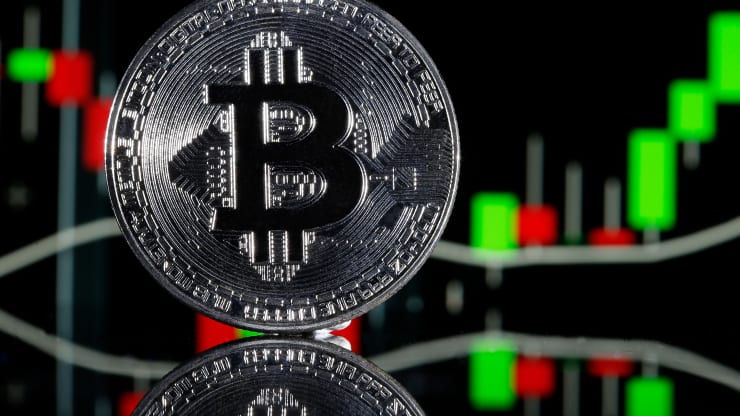 Bitcoin đạt mốc 50.000 USD, chạm mức cao nhất trong 3 tháng qua