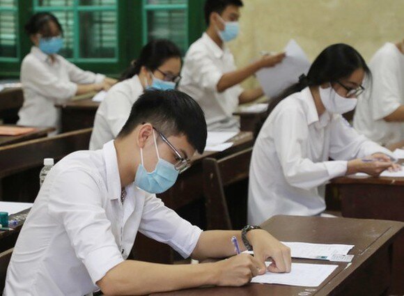 Bộ trưởng Bộ GD&ĐT: Năm 2022 là bước đầu đổi mới thi tốt nghiệp THPT