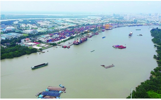 Phương tiện vận tải thủy qua biên giới Việt Nam