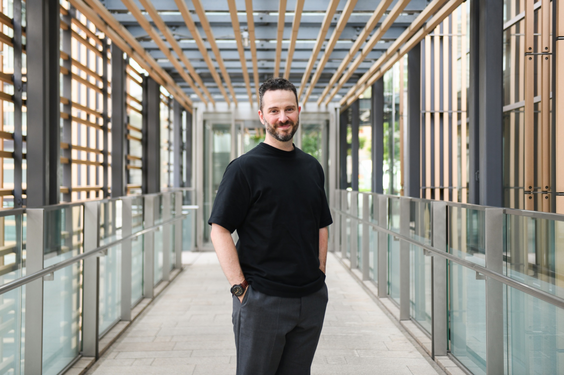 Russel Cummber - Từ nhân viên ngân hàng thành founder 'kỳ lân' fintech 'mua trước trả sau'