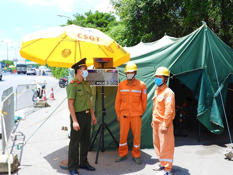 EVNHANOI đảm bảo điện tại 39 chốt kiểm soát dịch Covid-19