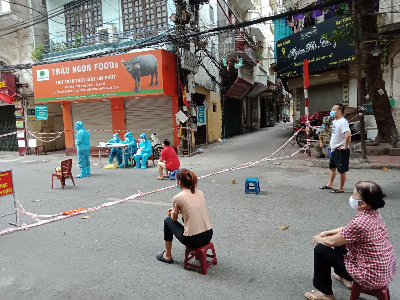 Hà Nội xét nghiệm 100% người dân từ ngày 6-12/9