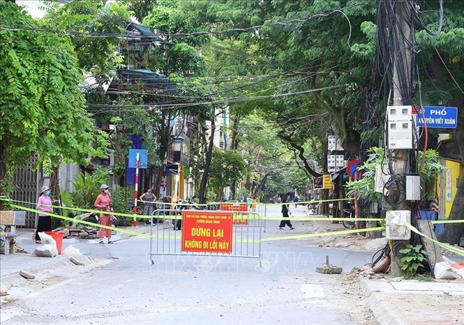 Xây dựng các tiêu chí, điều kiện, biện pháp nới lỏng giãn cách