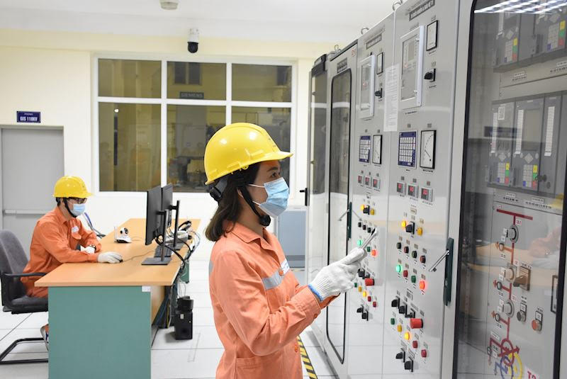 EVNHCMC hỗ trợ giảm 100 tỷ đồng tiền điện đợt 5