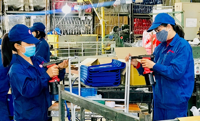 Chỉ số sản xuất công nghiệp dự báo vẫn tăng trưởng âm trong tháng 9