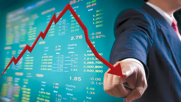 Cổ phiếu bluechips ồ ạt đi xuống, Vn-Index giảm mạnh gần 11 điểm