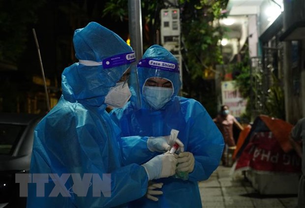 Qua một đêm, Hà Nam sàng lọc phát hiện thêm 15 ca bệnh COVID-19